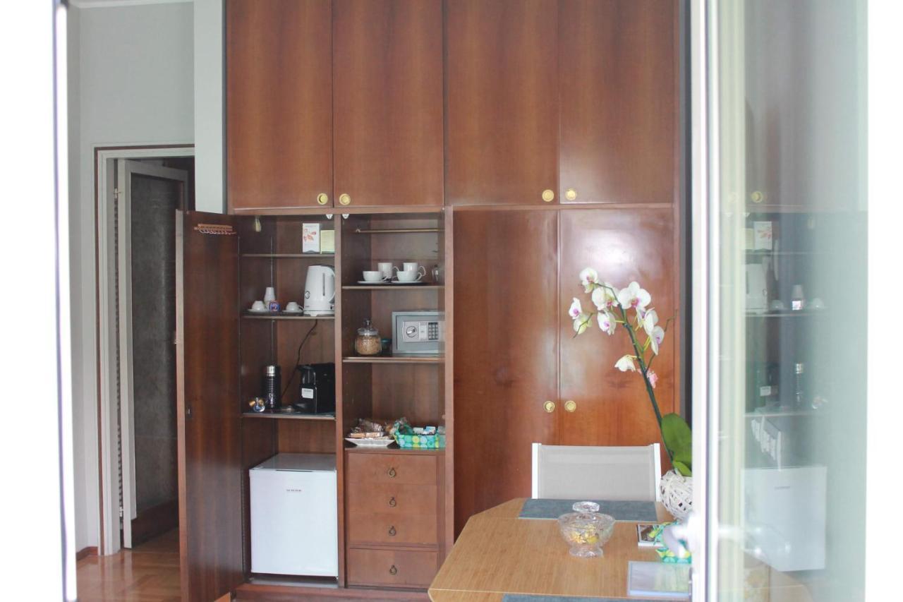 Lakeviewcabin - King Room With Balcony Como Ngoại thất bức ảnh